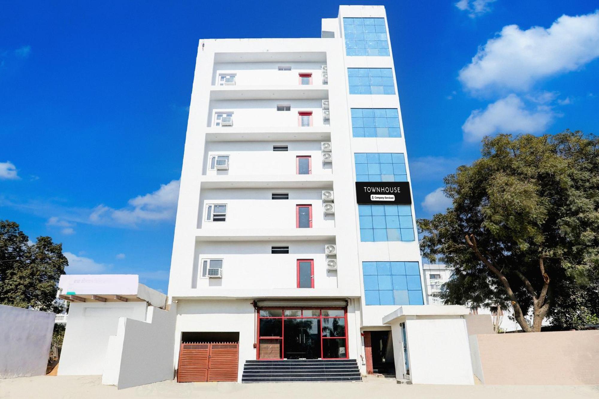 Hotel Super Townhouse Balua Road Pahadiya Váránasí Exteriér fotografie